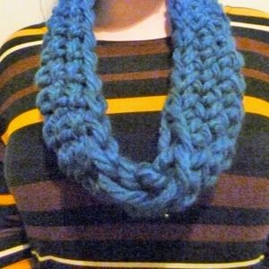 Crochet Bulky Fashion Scarf
